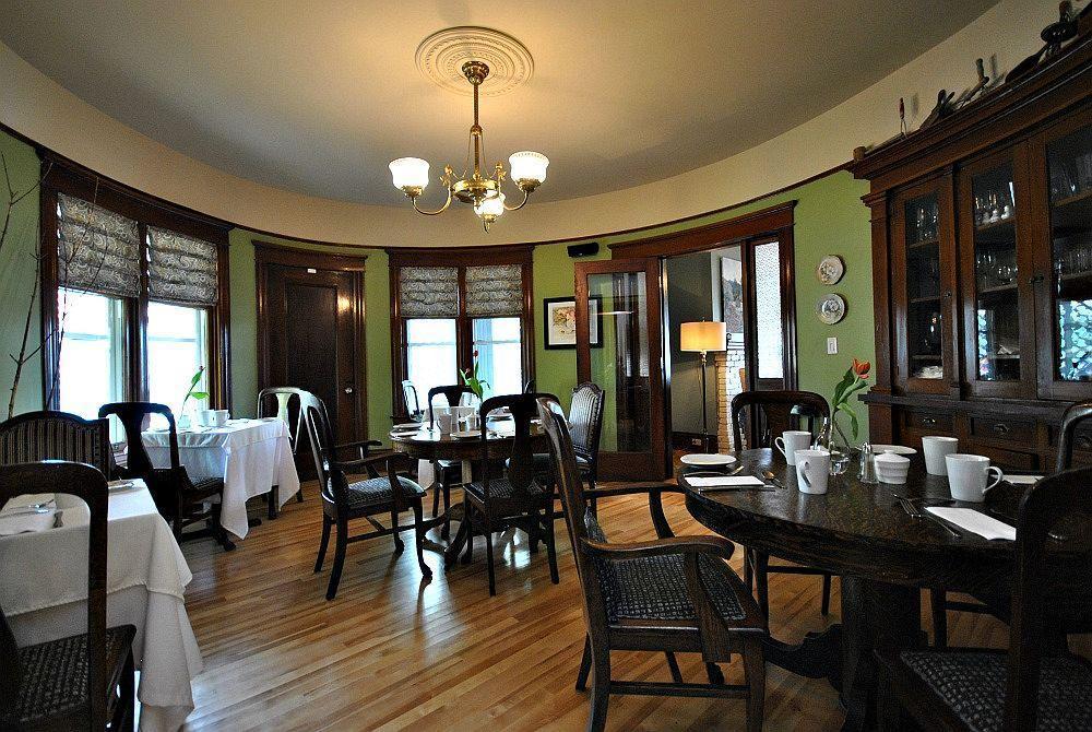 שדיאק Auberge Inn Thyme מראה חיצוני תמונה