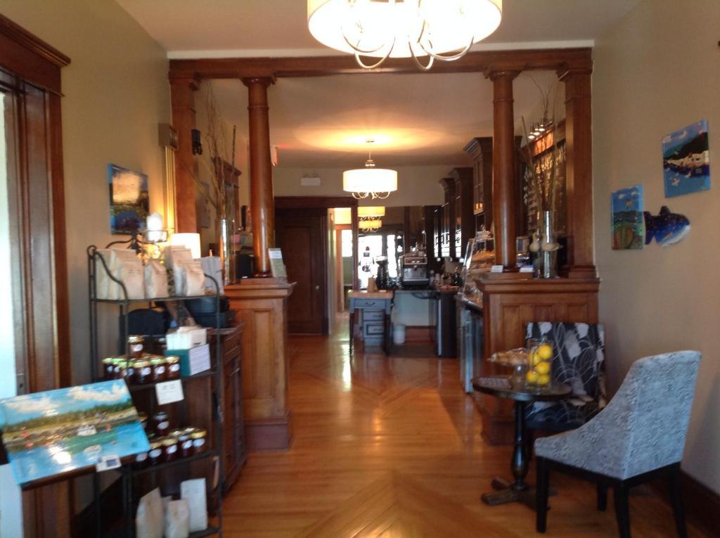 שדיאק Auberge Inn Thyme מראה חיצוני תמונה